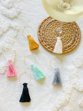 Load image into Gallery viewer, Macramé Wine Charms
